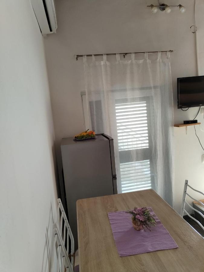 Ema Daire Prvic Sepurine Dış mekan fotoğraf