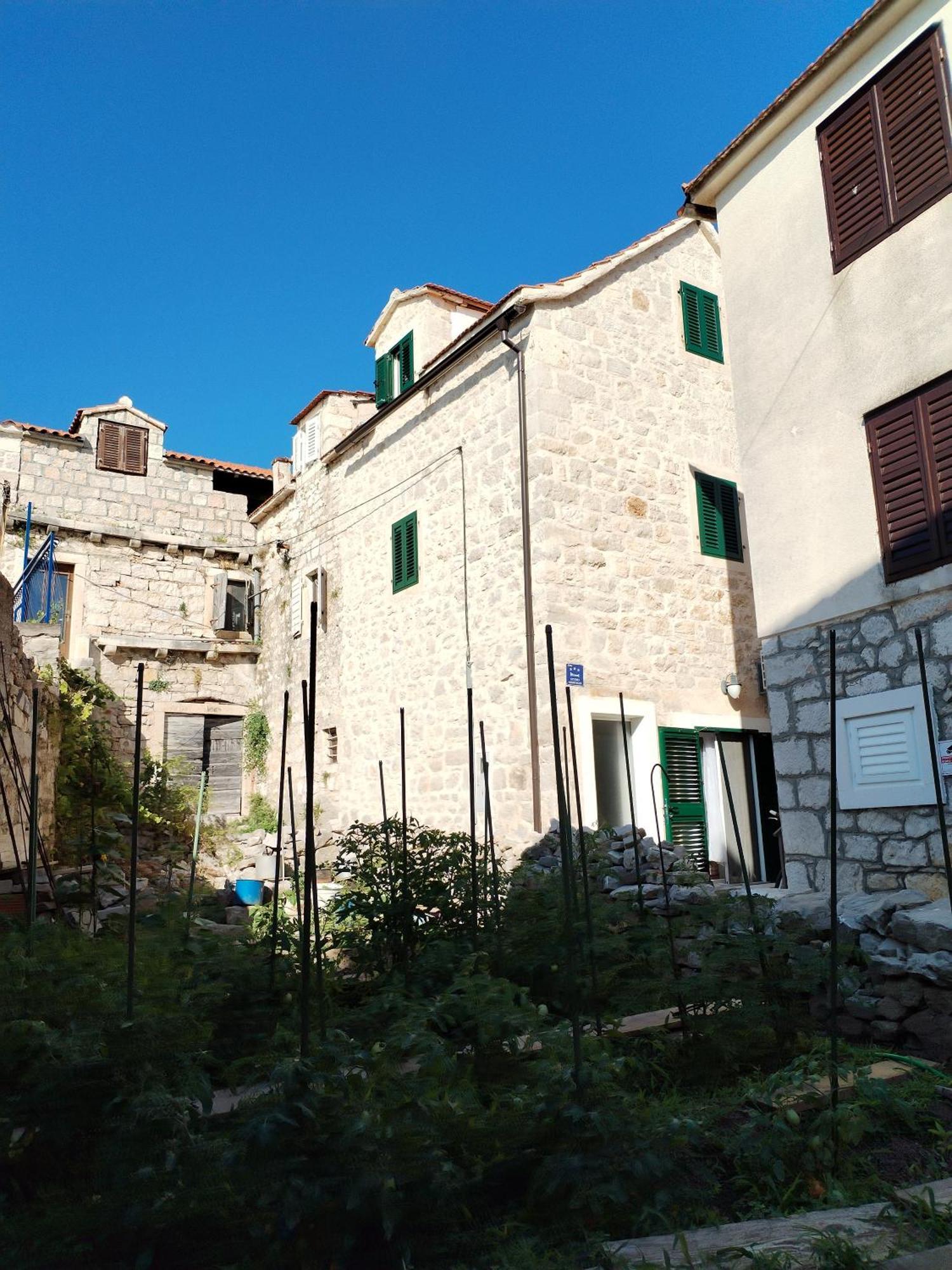 Ema Daire Prvic Sepurine Dış mekan fotoğraf