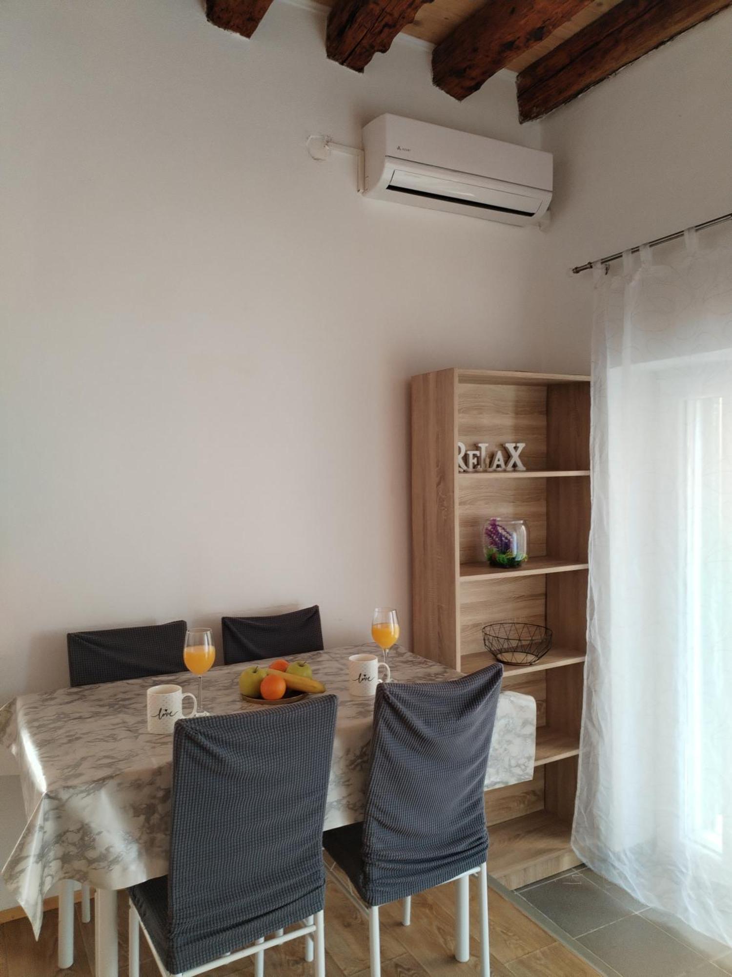 Ema Daire Prvic Sepurine Dış mekan fotoğraf